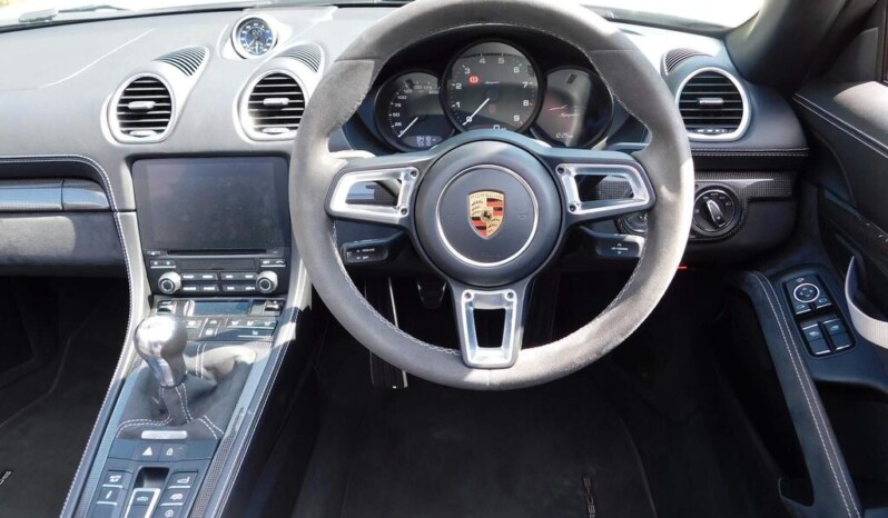 
								Porsche 718 Spyder 13,545km full									