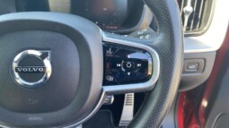 
										Volvo XC60 2018 84,037 km full									