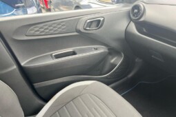 
										Hyundai i10 2022 65,909 km full									