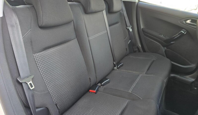 
								Peugeot 208 2018 171491km full									