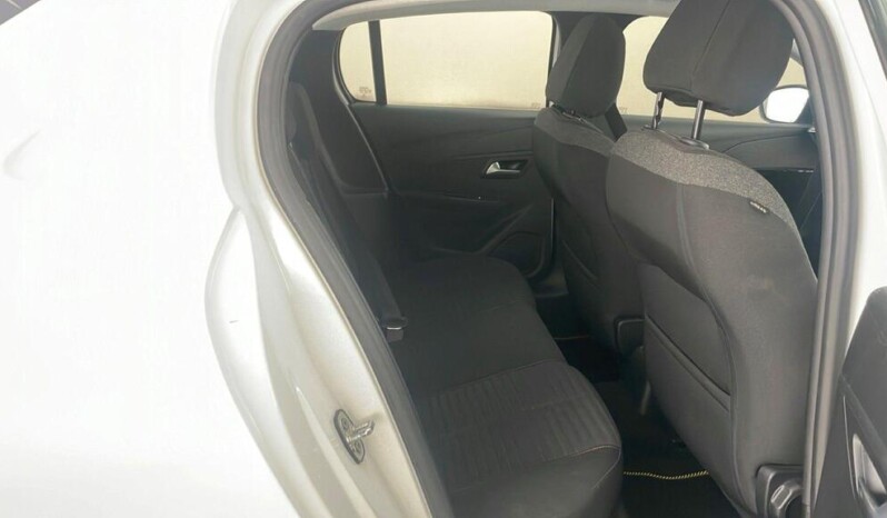 
								Peugeot 208 2024(26,707km full									