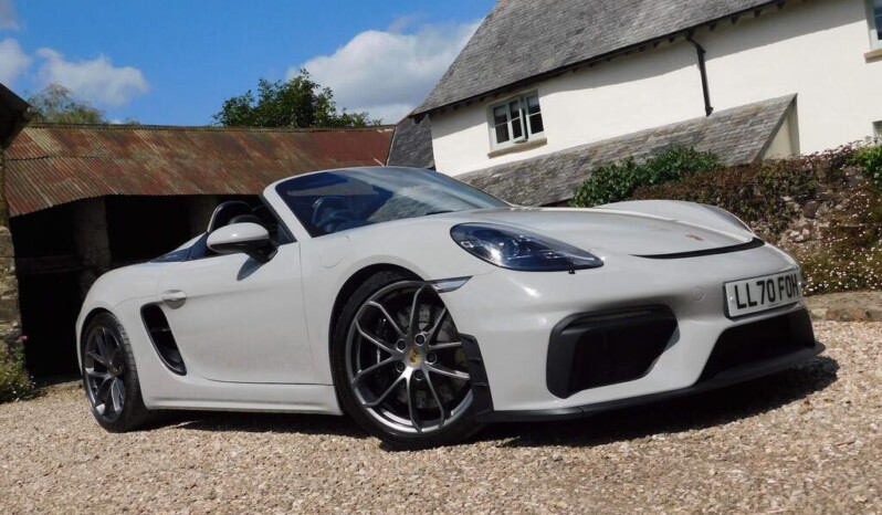 
								Porsche 718 Spyder 13,545km full									