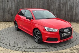 Audi S1  2018 91,854 km