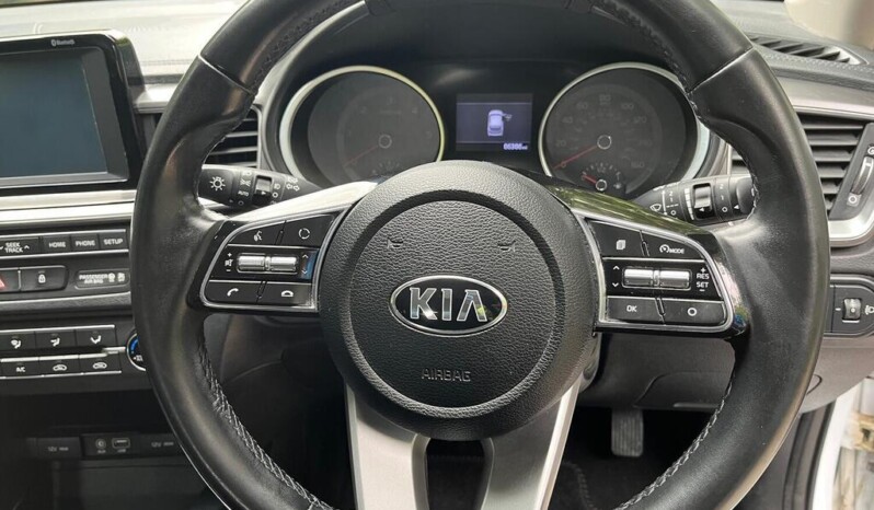 
								Kia Ceed 2018 138,403 km full									