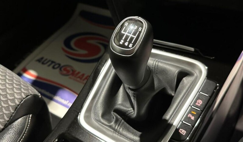 
								Kia Ceed 2024 9,892km full									