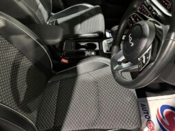 
										Kia Ceed 2024 9,892km full									
