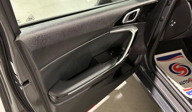 
								Kia Ceed 2024 9,892km full									