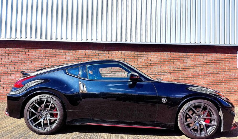 
								Nissan 370 Z 2018 70,811 km full									