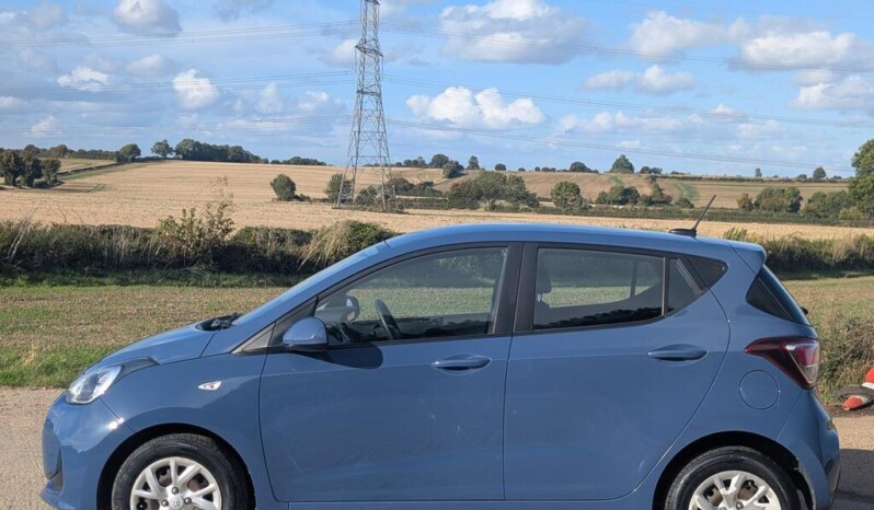 
								Hyundai i10 2018 100,085 km full									