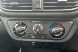 
										Hyundai i10 2022 65,909 km full									