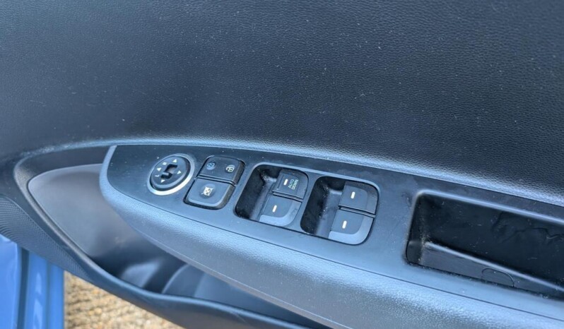
								Hyundai i10 2018 100,085 km full									