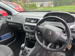 
										Peugeot 208 2019 139 291km full									