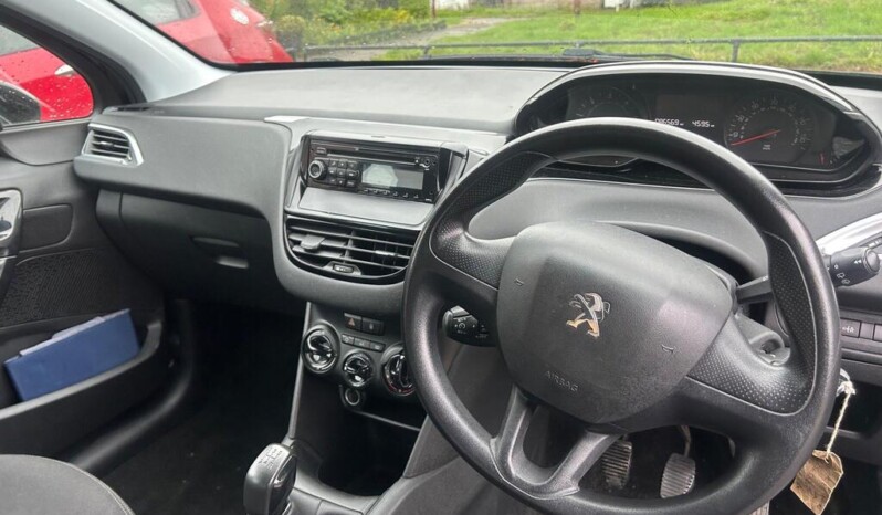 
								Peugeot 208 2019 139 291km full									