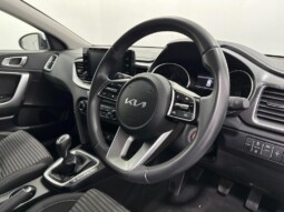 
										Kia Ceed 2022 74,168 km full									