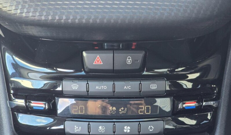 
								Peugeot 208 2018 171491km full									