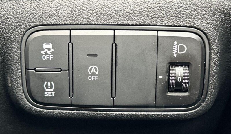 
								Hyundai i20 2024 3,206 km full									