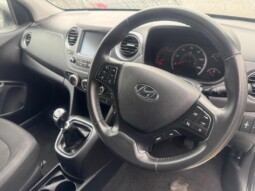 
										Hyundai i10 2019 76,368km full									