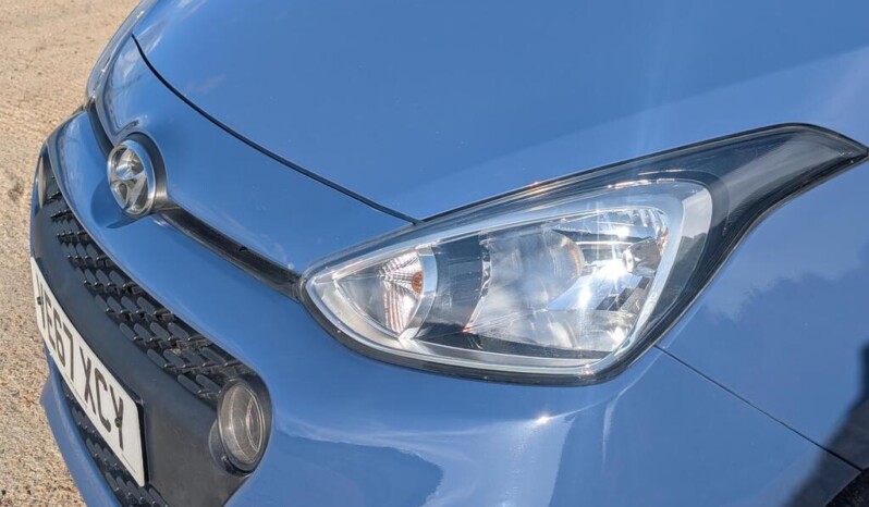 
								Hyundai i10 2018 100,085 km full									