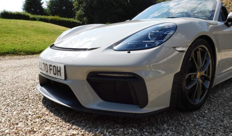 
								Porsche 718 Spyder 13,545km full									