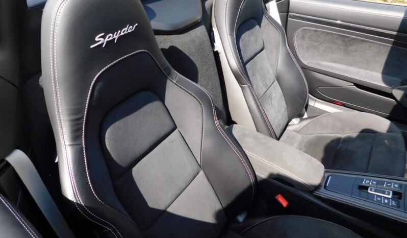 
								Porsche 718 Spyder 13,545km full									