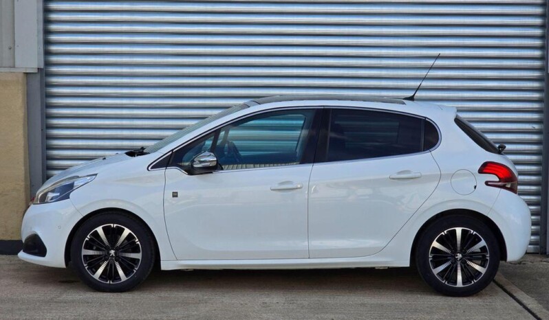 
								Peugeot 208 2018 171491km full									