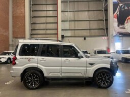
										The Mahindra Scorpio  2022 48,568 km full									