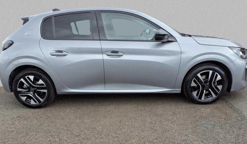 
								Peugeot 208  2024 26691km full									