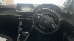 
										Peugeot 208 2024(26,707km full									