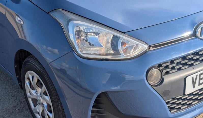 
								Hyundai i10 2018 100,085 km full									