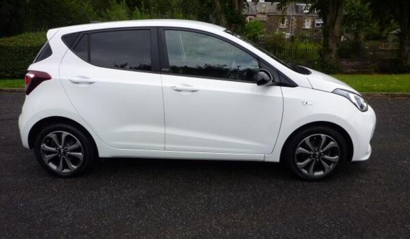 
								Hyundai i10 2020 (10,740km) full									