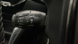 
										Peugeot 208 2024(26,707km full									