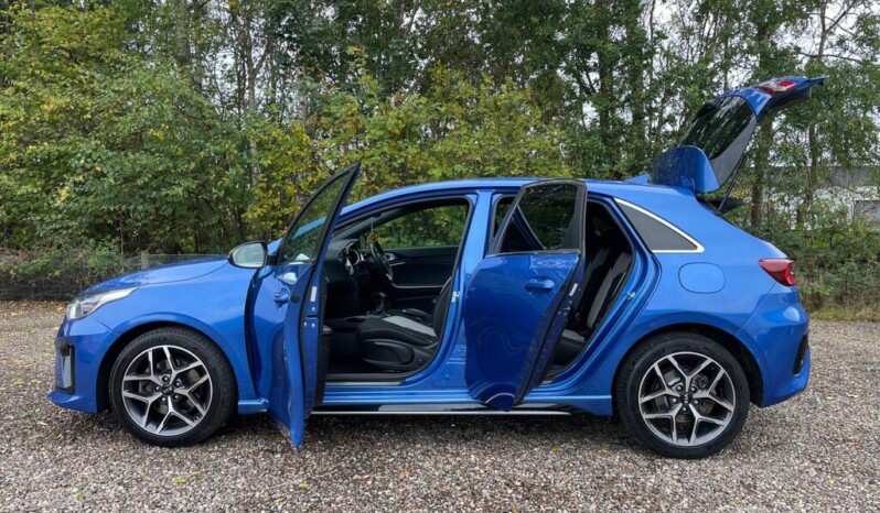 
								Kia Ceed 2021 full									