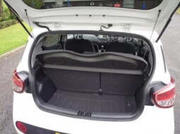 
										Hyundai i10 2020 (10,740km) full									