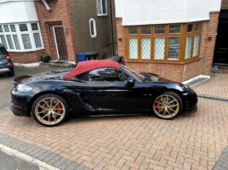 
										Porsche 718 Spyder 7,885km full									