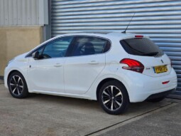 
										Peugeot 208 2018 171491km full									