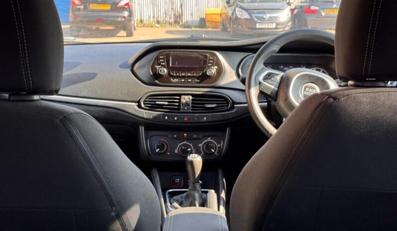 
								Fiat Tipo 2018 77,248 km full									