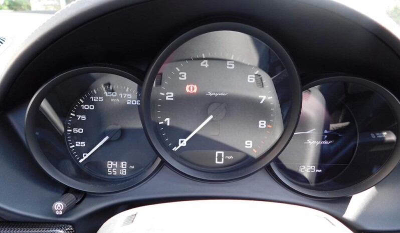 
								Porsche 718 Spyder 13,545km full									