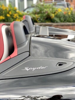 
										Porsche 718 Spyder 7,885km full									