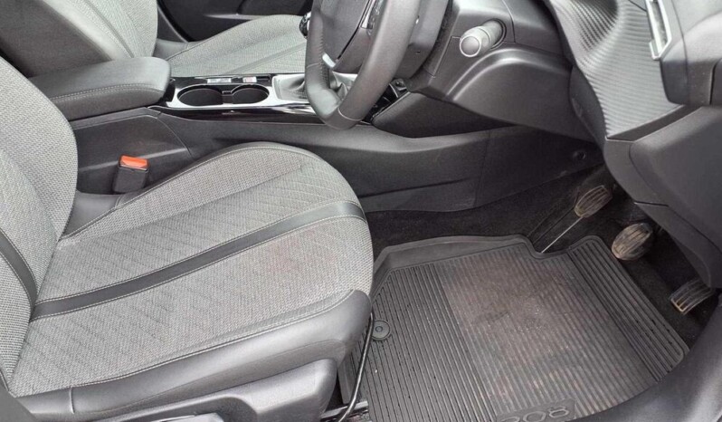 
								Peugeot 208  2024 26691km full									