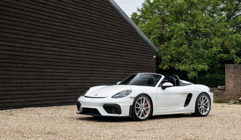 
								Porsche 718 Spyder 9,670km full									