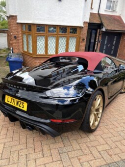 
										Porsche 718 Spyder 7,885km full									