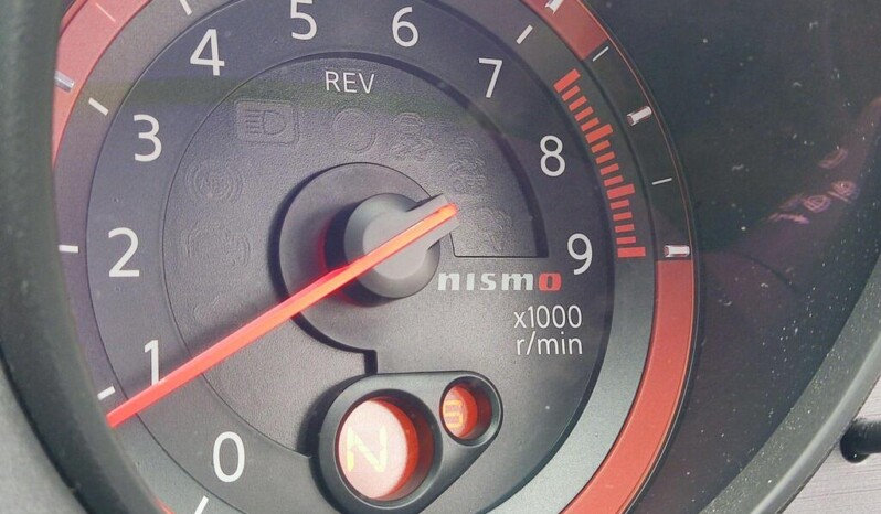 
								Nissan 370 Z 2018 70,811 km full									