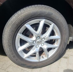 
										Volvo XC60 2018 83,685km full									
