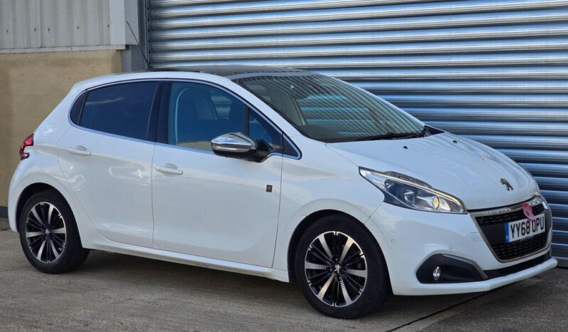 
								Peugeot 208 2018 171491km full									