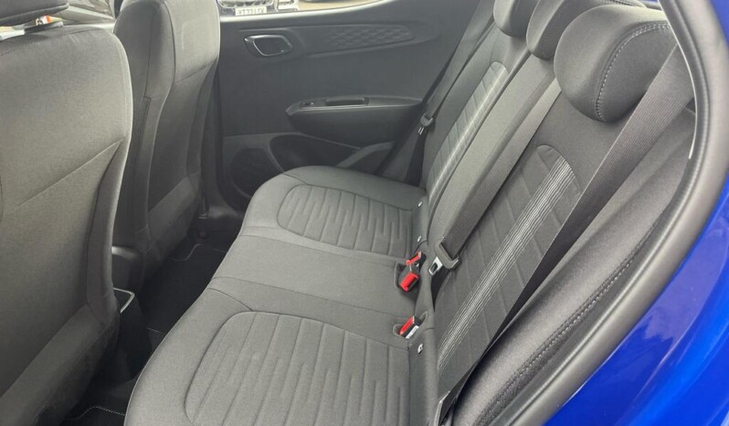 
								Hyundai i10 2022 65,909 km full									
