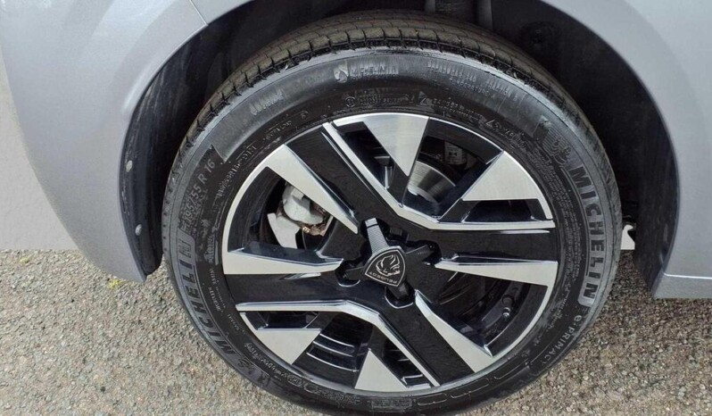 
								Peugeot 208  2024 26691km full									