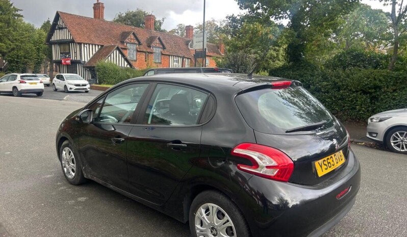 
								Peugeot 208 2019 139 291km full									