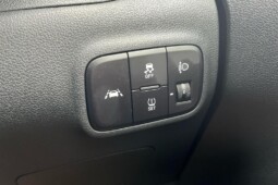 
										Hyundai i10 2022 65,909 km full									