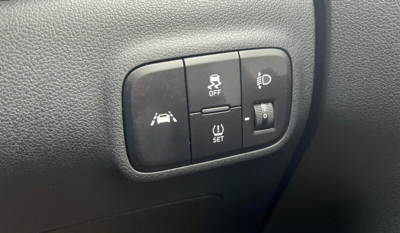 
								Hyundai i10 2022 65,909 km full									