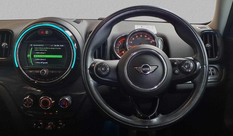 
								MINI Countryman  2018 /134,969 km full									